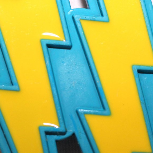 Lightning bolts belt buckle - Picture 3 of 3